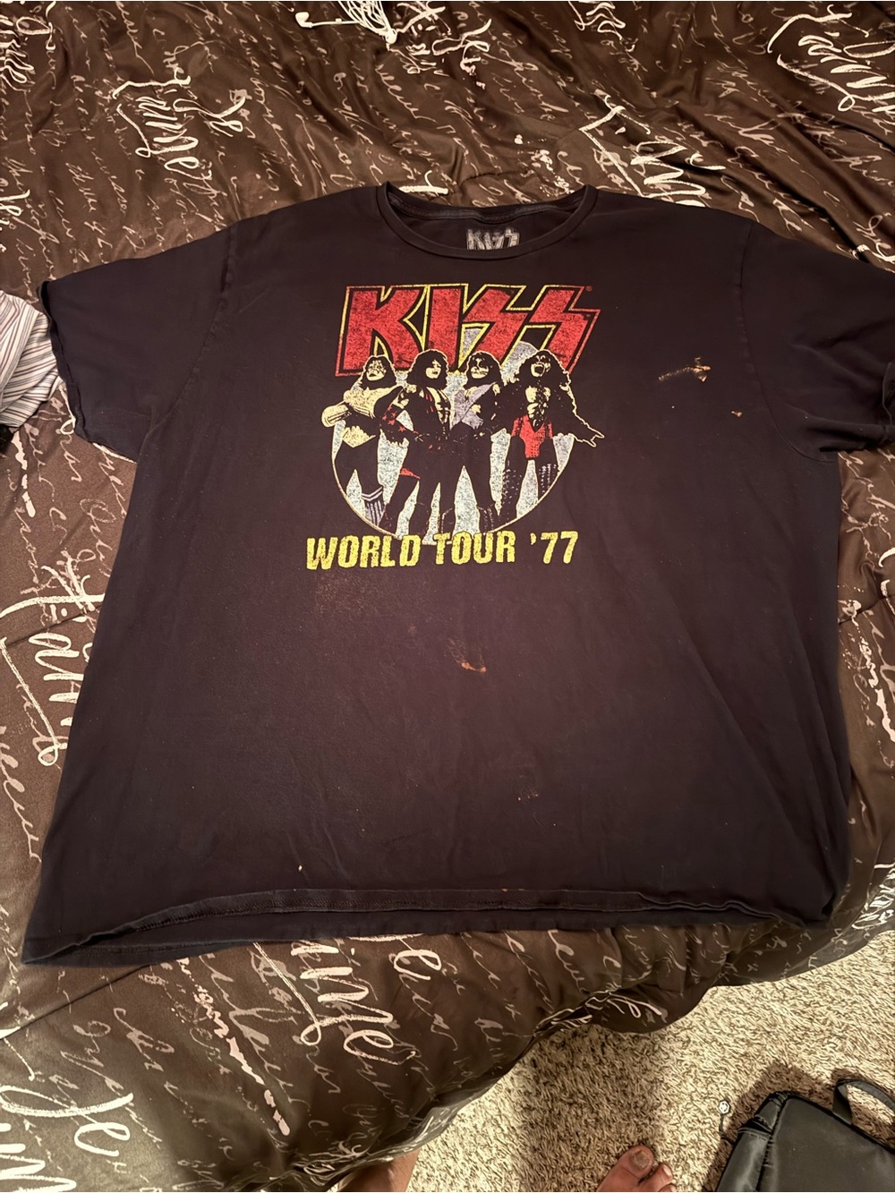 Kiss World Tour ‘77 tee